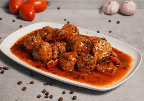 קילו  קציצות דג ברוטב