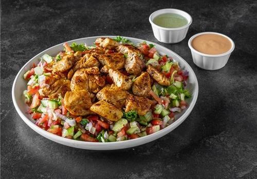 סלט חזה עוף במרינדה