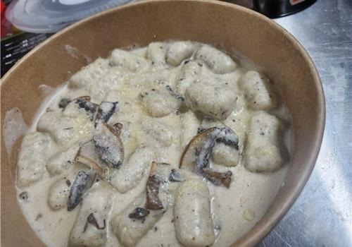 ניוקי פטריות וכמהין