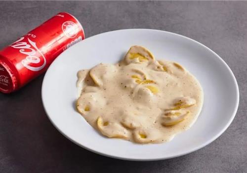 רביולי גבינה