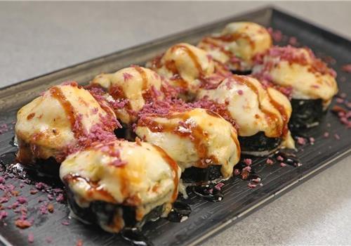 hot cheese Roquefort roll