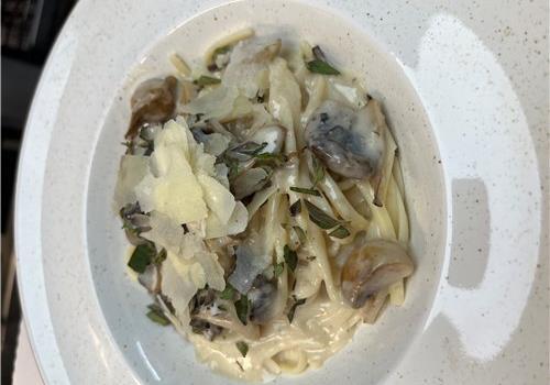 פנה שמנת פטריות 