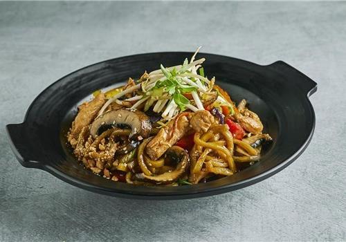 נודלס עוף ( מומלץ ) ✨