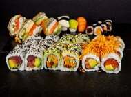 קומבינאצה אצה הותיקה - 35 יח' + 4 יח' סושי סנדוויץ'