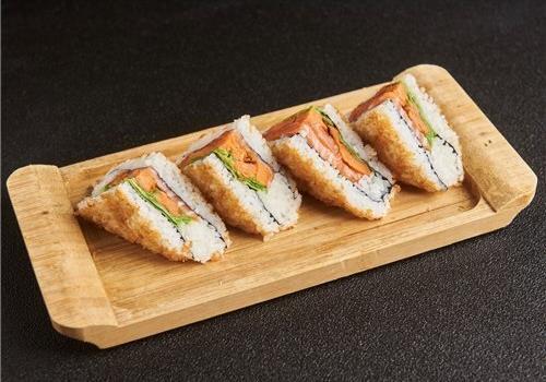 סנדוויץ' סושי דג