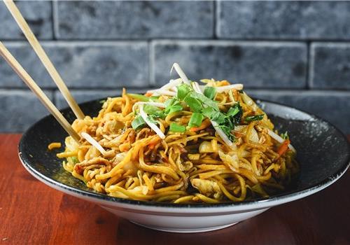 נודלס ירקות