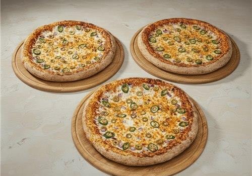 3 משפחתיות  + לחם שום/זעתר 