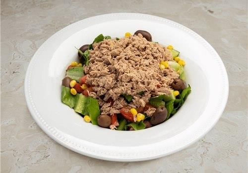 סלט טונה גדול