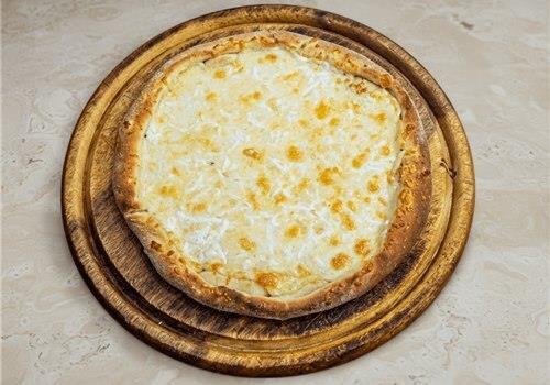 פוקאצ'ה מוקרמת