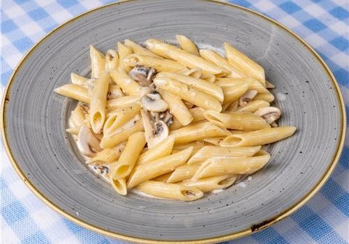 פסטה אלפרדו