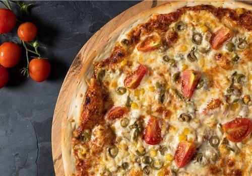 3 משפחתיות + 2 שתיה 1.5 ליטר+ זיוה שוקולד