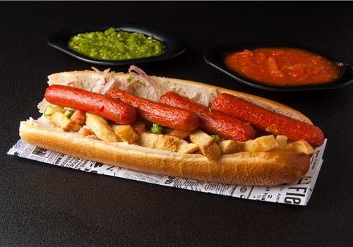 נקניקיות עוף בבאגט