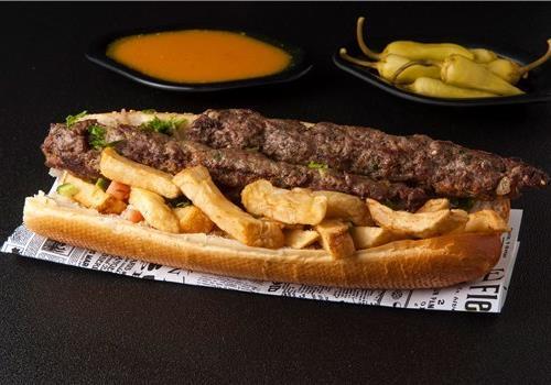 2 קבבי צנעני בבאגט