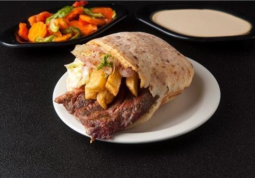 סטייק אנטריקוט בפיתה