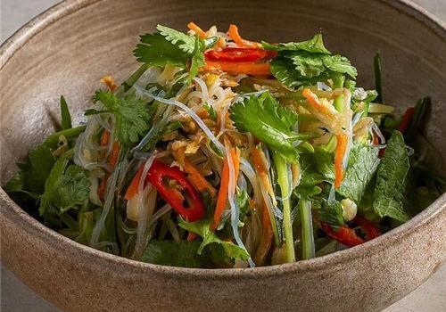 סלט תאילנדי 