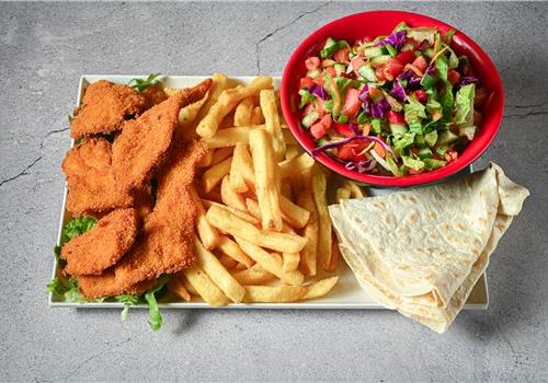 שניצלונים קריספיים  בצלחת