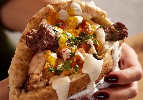 שני שיפודים בפיתה לבחירה