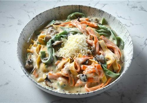 פטוצ'יני טריו פטוצ'יני טריו