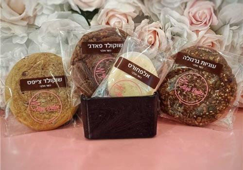 עוגיות ג'מבו עוגיות ג'מבו