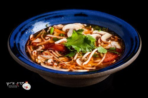 מרק טום יאם ירקות מרק טום יאם ירקות