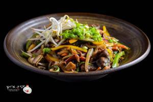 בקר ברוטב שום דבש זוגי בקר ברוטב שום דבש זוגי