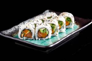 אינסיידאוט סלמון אינסיידאוט סלמון