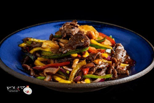 בקר אננס וקשיו יחיד בקר אננס וקשיו יחיד