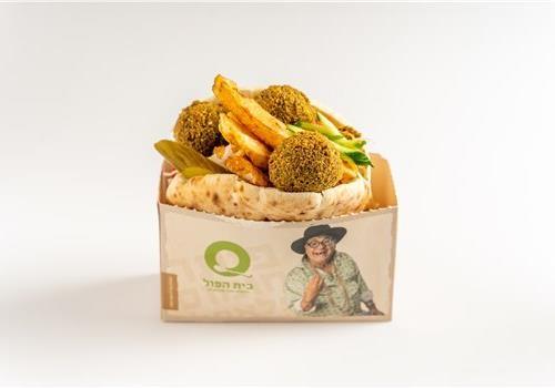 פלאפל בפיתה