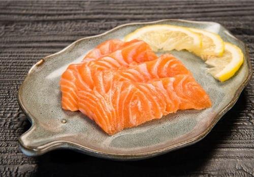 סשימי סלמון