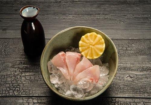 סשימי בס הסלע