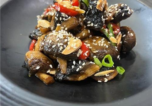 פיטריות מוקפצות 