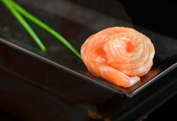 סשימי סלמון