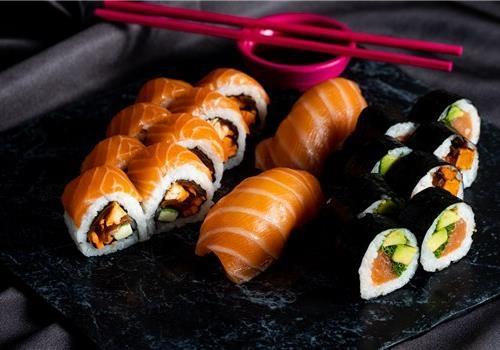 קומבינציה סלמון - 18 יח'