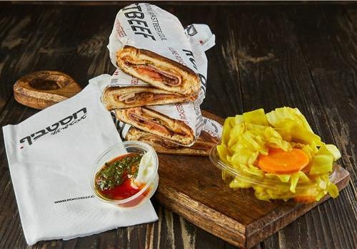 טוסט נקניק אקסטרה