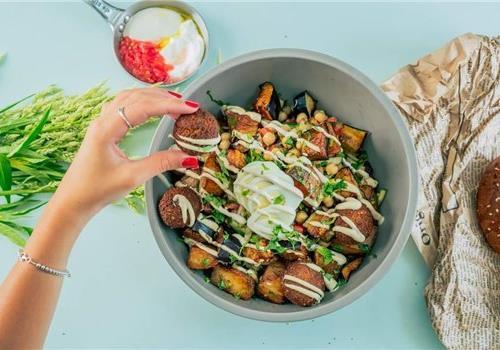 סלט סביח מחוזק