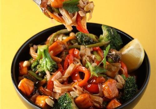 פאד תאי סלמון