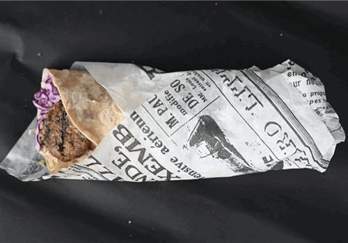 קבב מזרחי עסיסי בלאפה