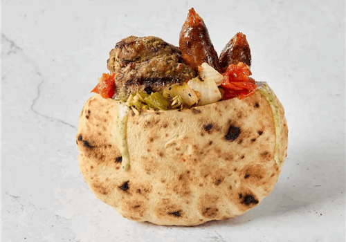 מיקס קבב ומרגז בפיתה