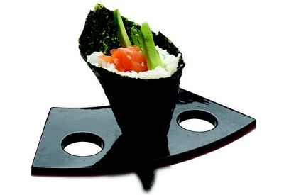 סאקה טמאקי סאקה טמאקי