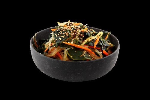 סלט היאשי אושי סלט היאשי אושי