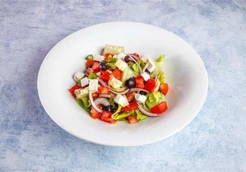 סלט ים תיכוני