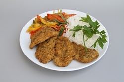 שניצל איטלקי בצלחת