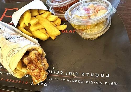 שיפוד פרגית בלאפה שיפוד פרגית בלאפה