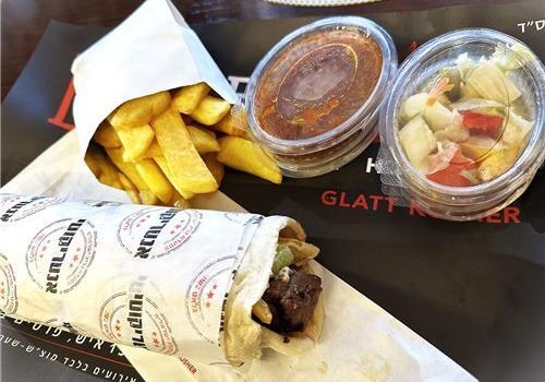 שיפוד פילה בקר בלאפה שיפוד פילה בקר בלאפה