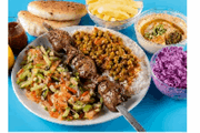  2 שיפודי כבד עוף בצלחת + 2 תוספות