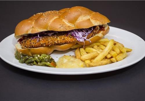 חלת שבת שניצל