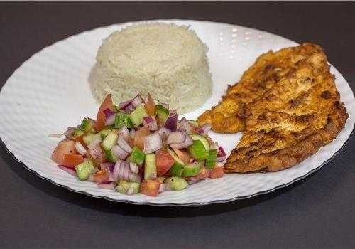 צלחת חזה עוף + אורז