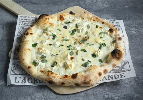 פיצה 4 גבינות XL