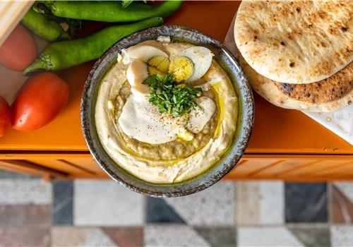 עסקית חומוס משולש