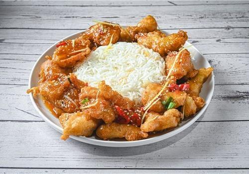 עוף בלימון מוקפץ ברוטב